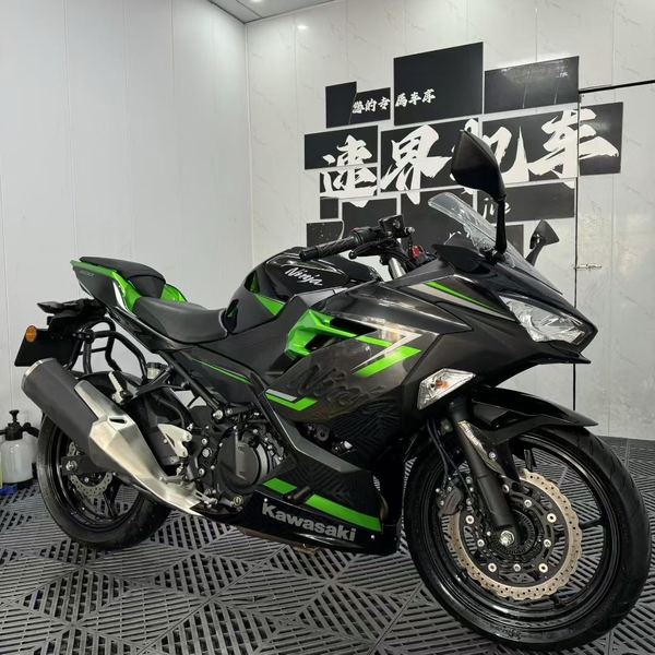 二手川崎Ninja 400