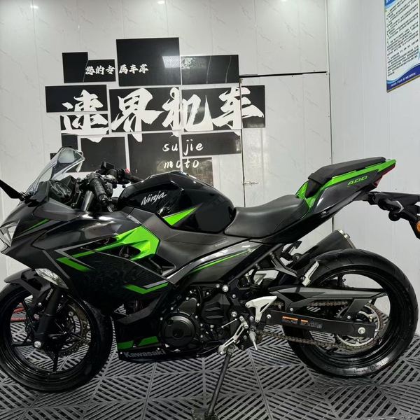 二手川崎Ninja 400