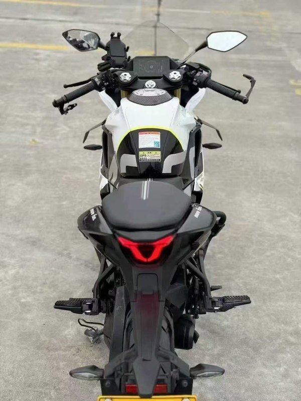二手春风250SR