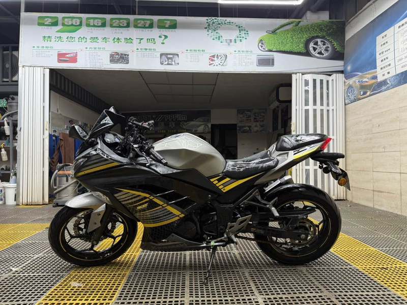 二手川崎Ninja 250