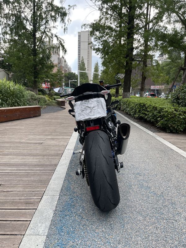 二手宝马M 1000 R