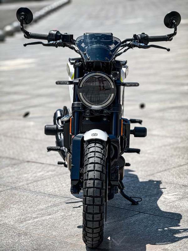 二手HUSQVARNA黑箭 401