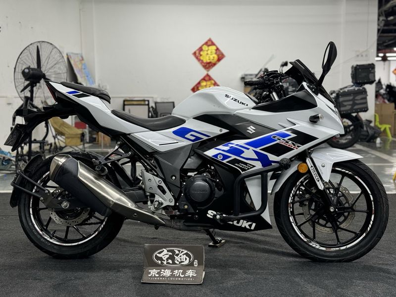 二手豪爵铃木GSX250R