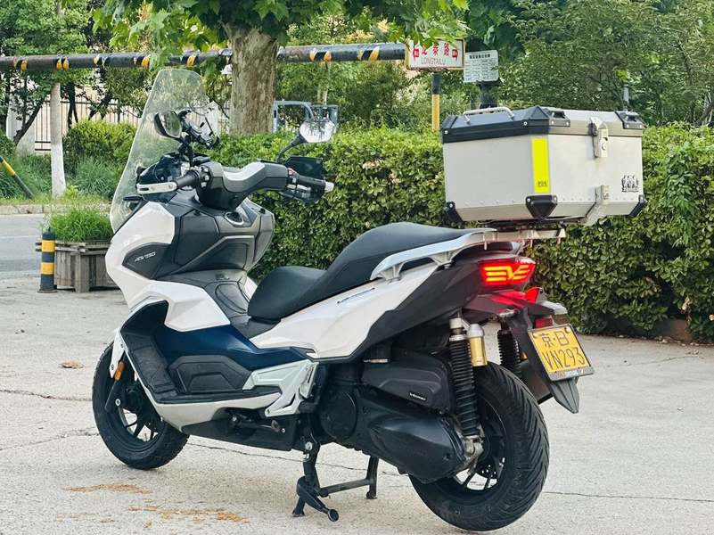 二手大阳V锐 ADV350