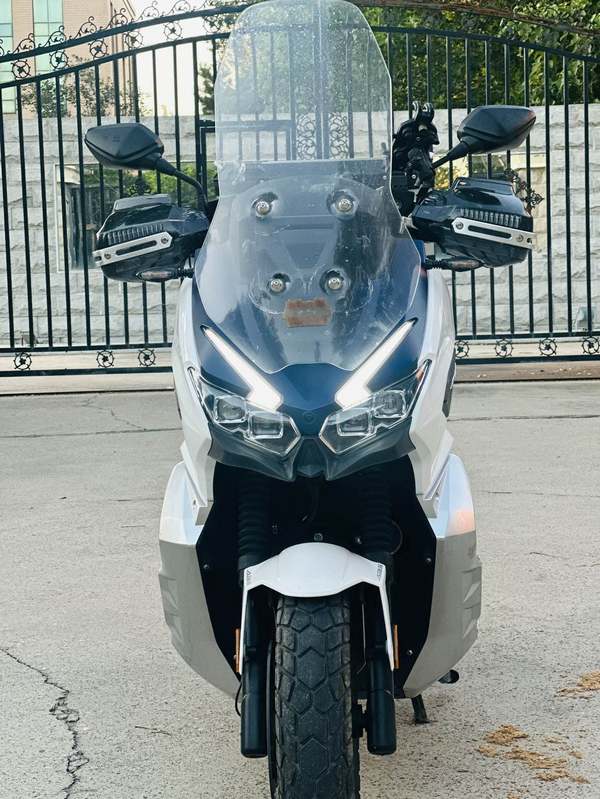 二手大阳V锐 ADV350