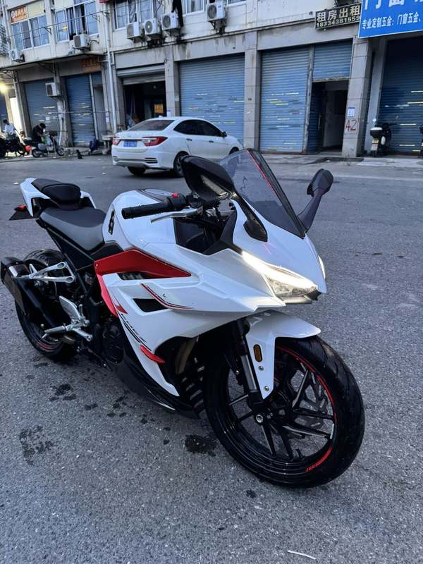 二手凯越350RR 赫雷兹