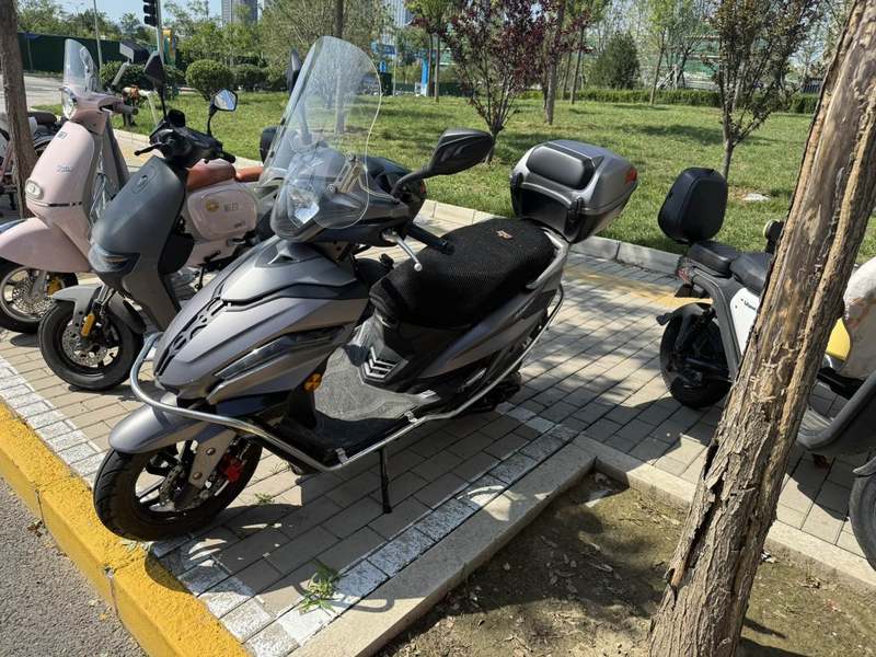 二手豪爵USR125 