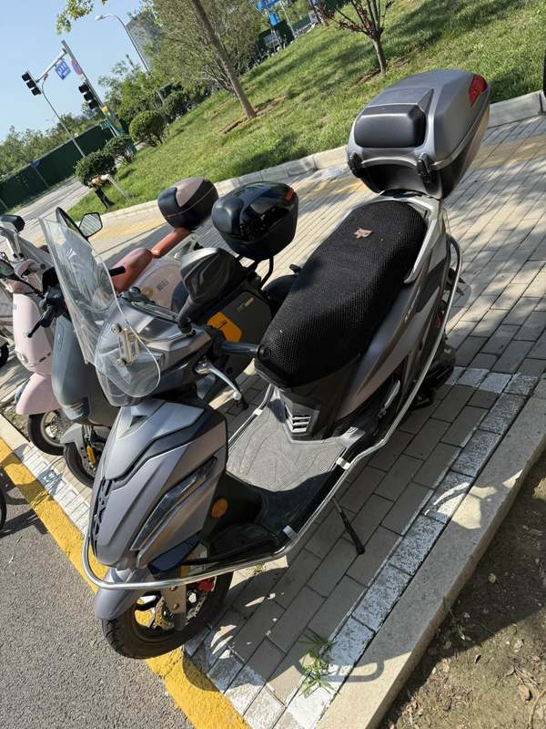 二手豪爵USR125 