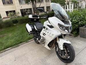 二手贝纳利600GC