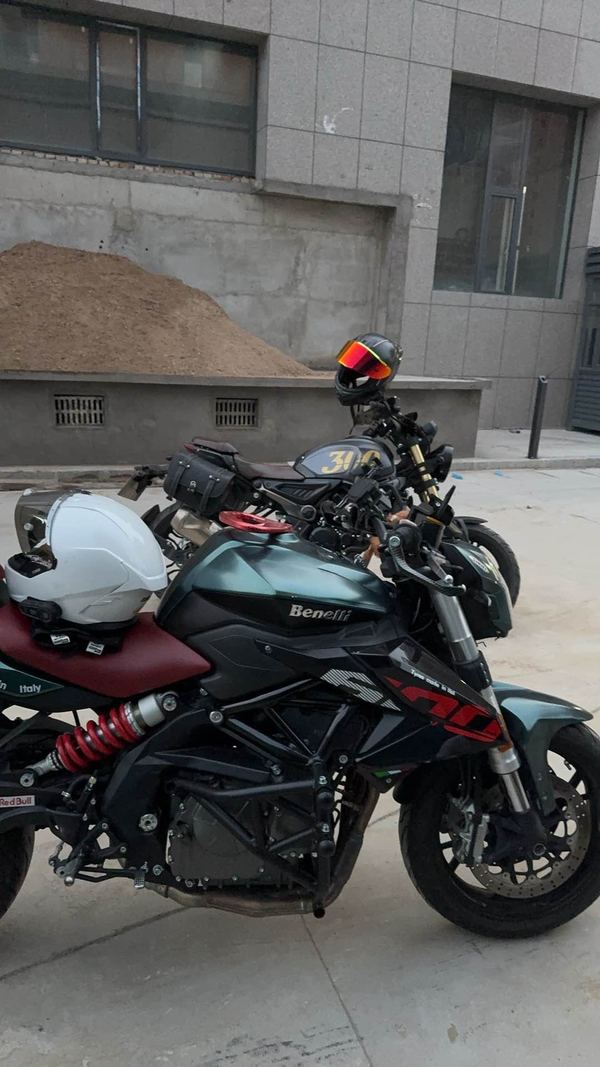 二手贝纳利TNT600i