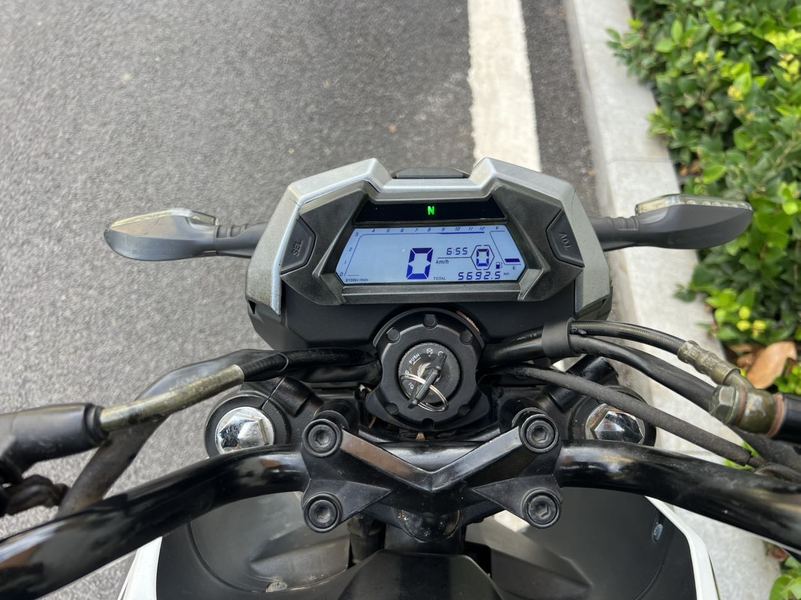 二手春风ST狒狒