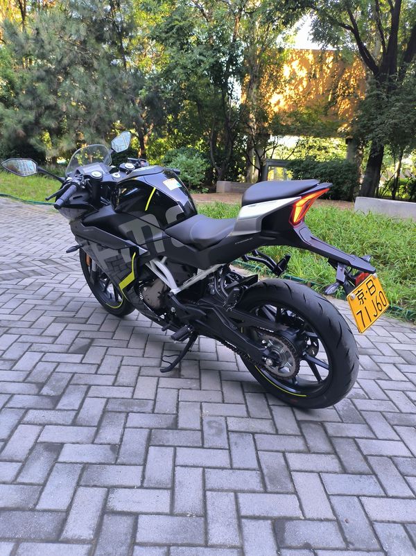 二手春风250SR