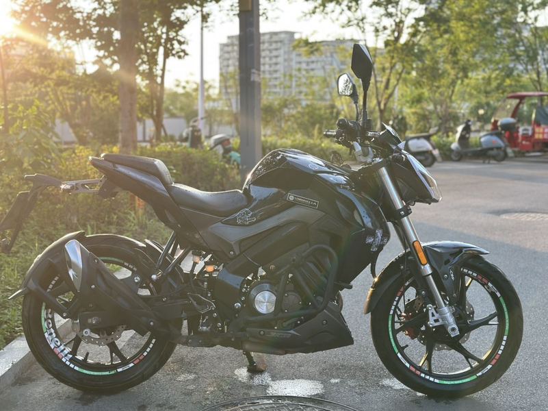 二手贝纳利小迅龙 BN150S