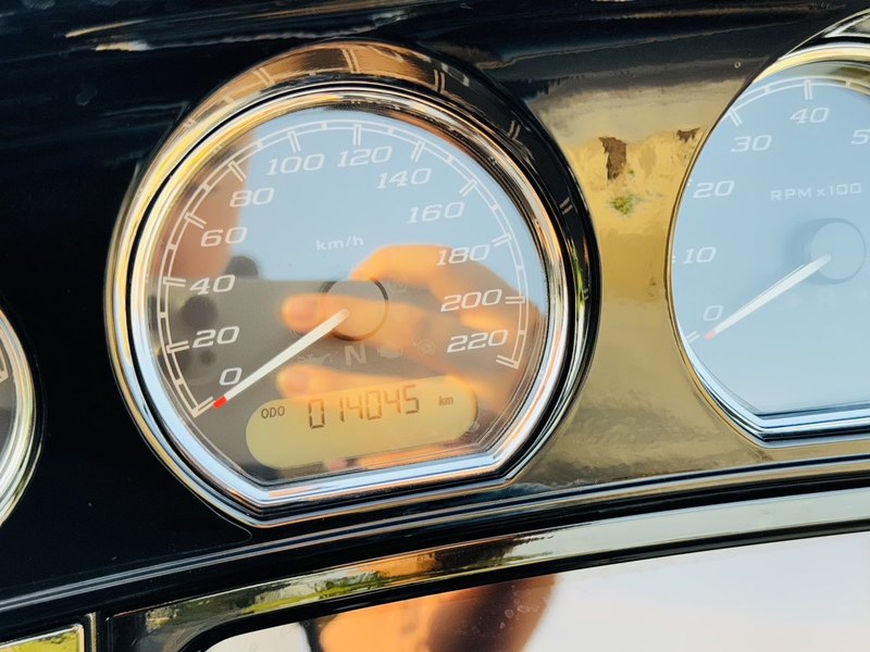 二手哈雷戴维森大道滑翔 Street Glide