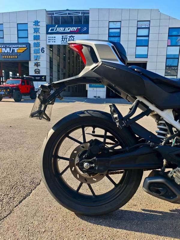 二手春风250SR