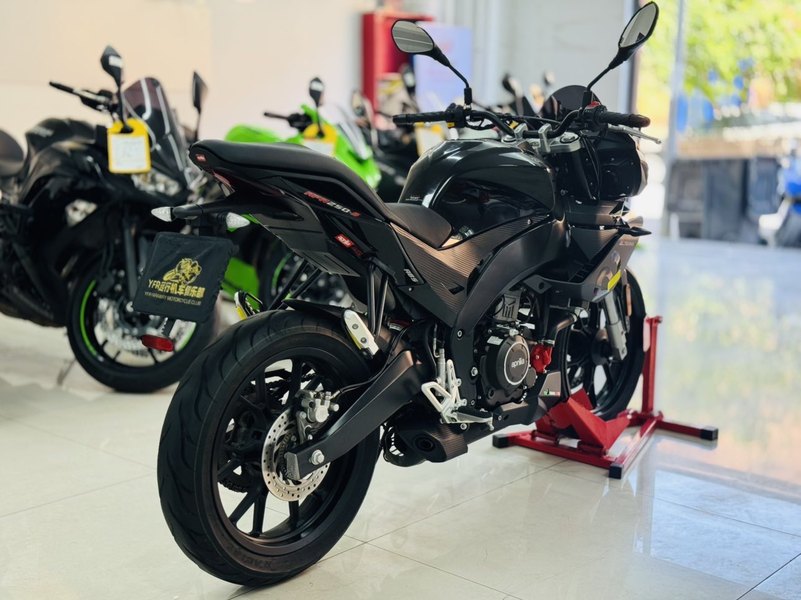 二手宗申阿普利亚GPR250S