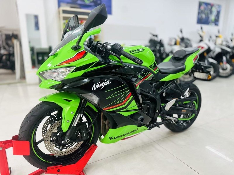 二手川崎ZX-4R