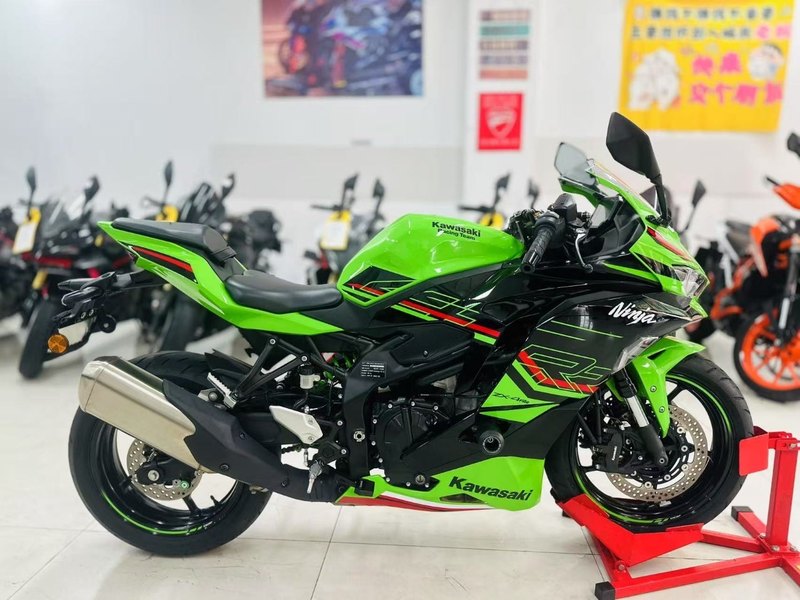 二手川崎ZX-4R