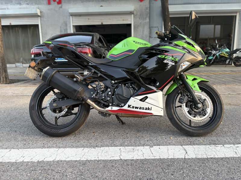 二手川崎Ninja 400