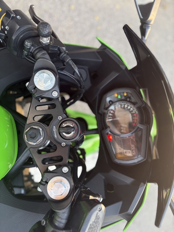 二手川崎Ninja 400