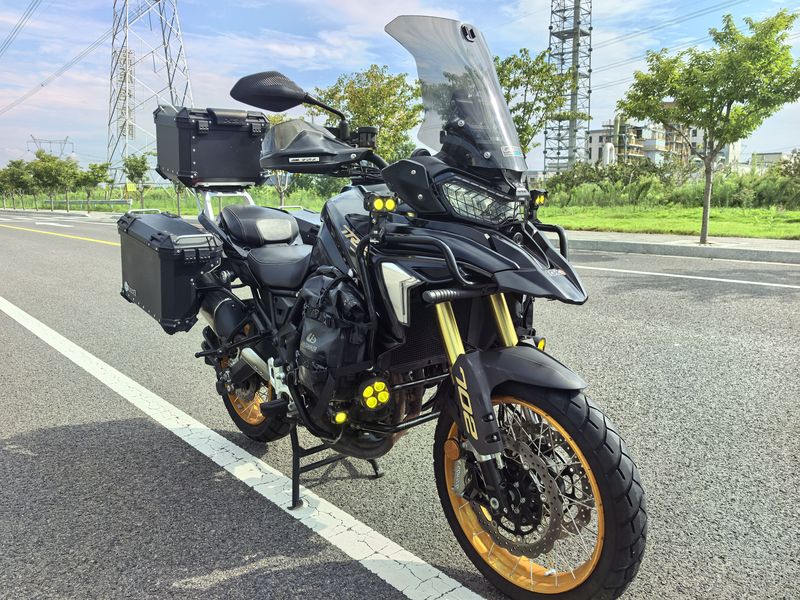 二手贝纳利TRK702