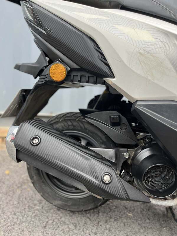 二手新大洲本田裂行 RX125Fi