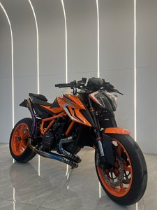 二手KTMR2R1290 Super Duke