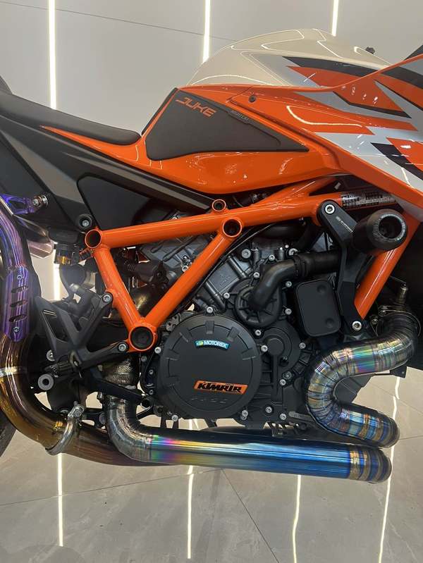 二手KTMR2R1290 Super Duke