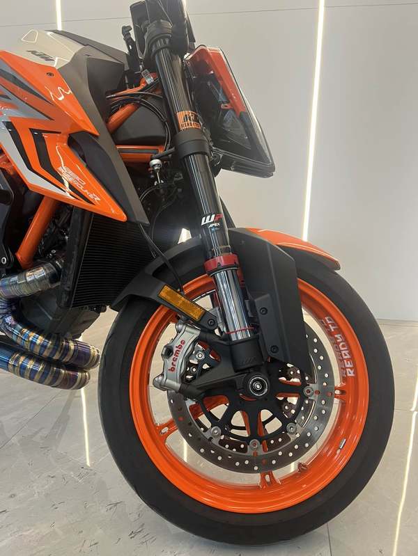 二手KTMR2R1290 Super Duke