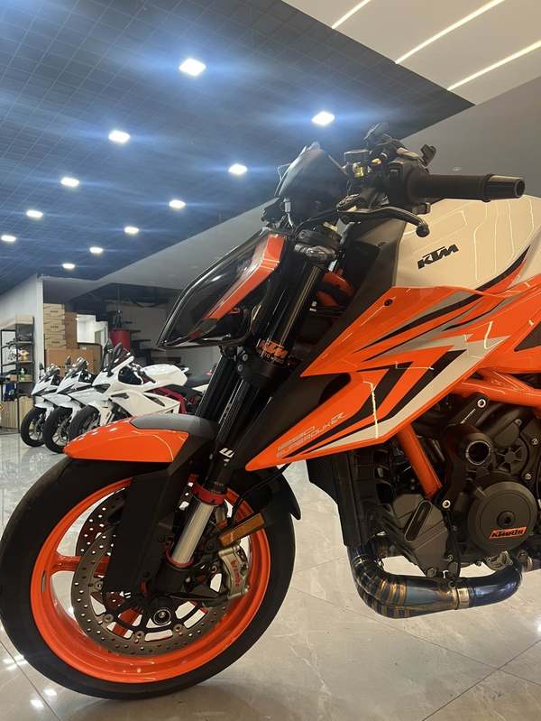 二手KTMR2R1290 Super Duke