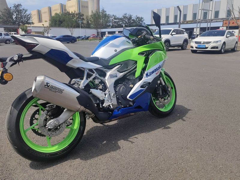 二手川崎ZX-4R