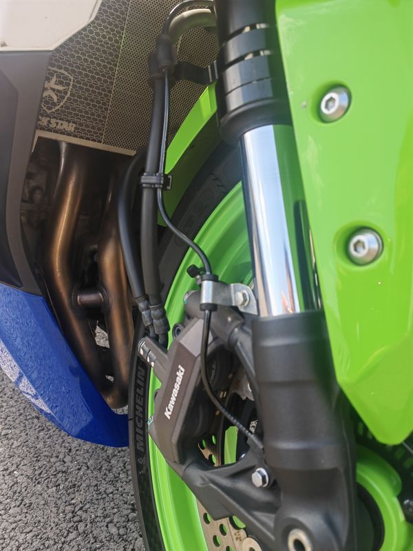 二手川崎ZX-4R
