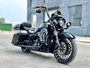 二手哈雷戴维森路王定制版 Road King Special