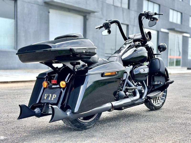 二手哈雷戴维森路王定制版 Road King Special
