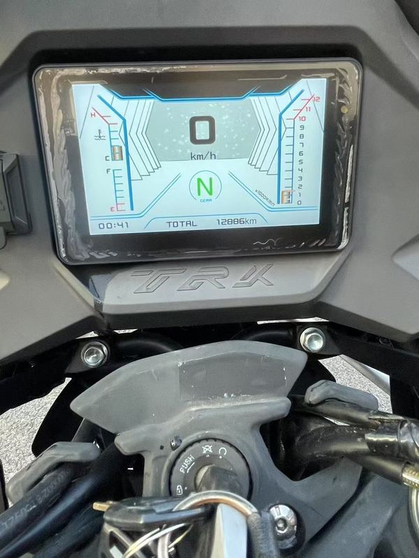 二手贝纳利金鹏 TRK502