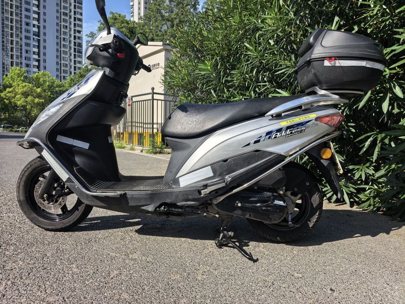 二手济南铃木优友 UU125i