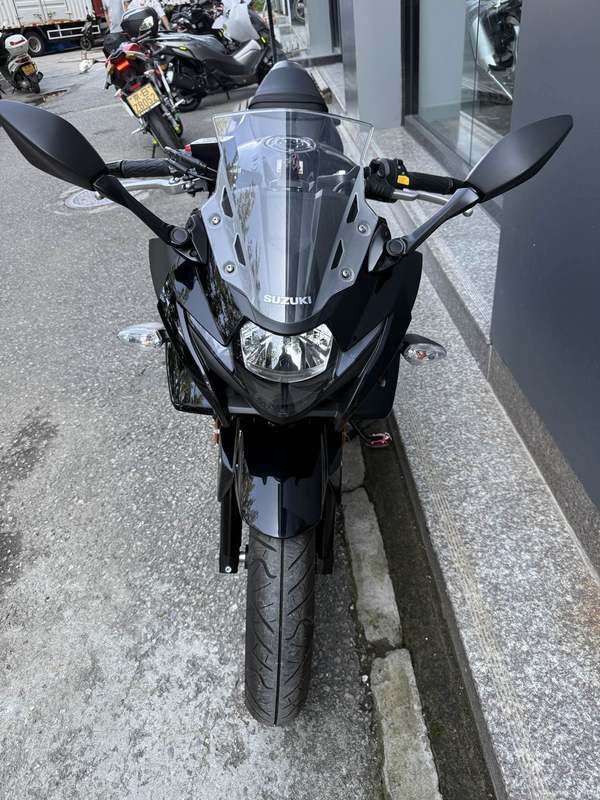 二手豪爵铃木GSX250R