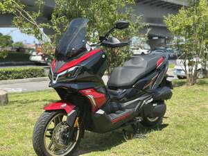 二手三阳哈士奇 Husky ADV300