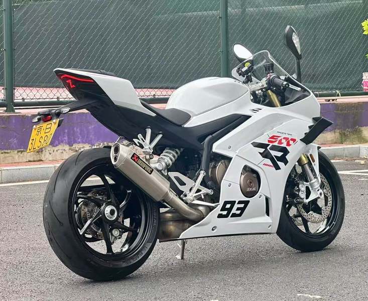二手张雪机车500RR