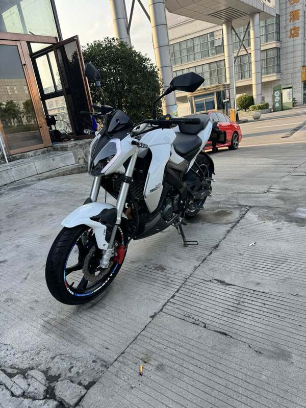 二手贝纳利小迅龙 BN150S