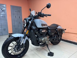二手QJMOTOR闪300