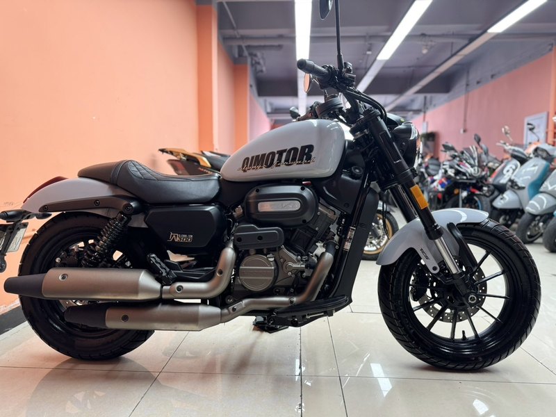 二手QJMOTOR闪300