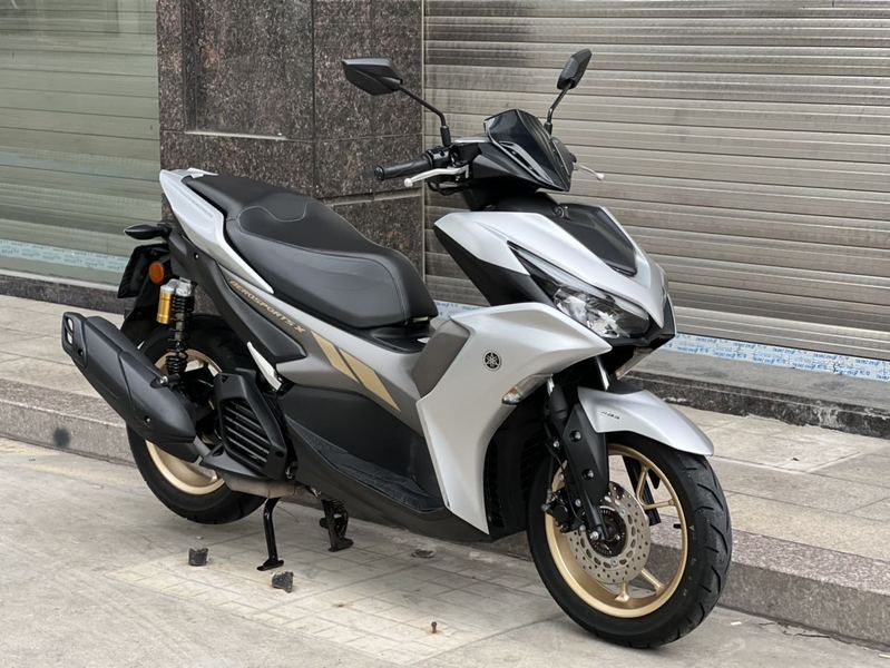 二手雅马哈AEROSPORTS X