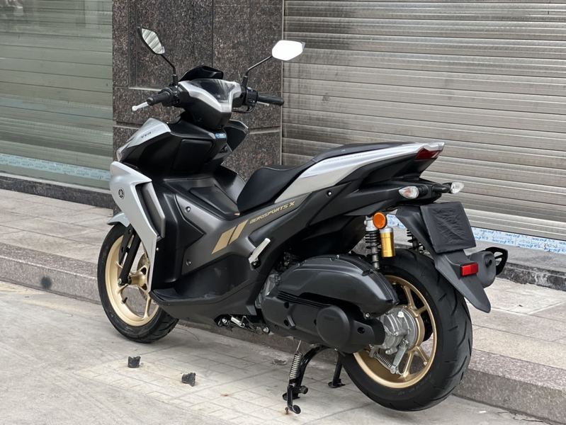 二手雅马哈AEROSPORTS X
