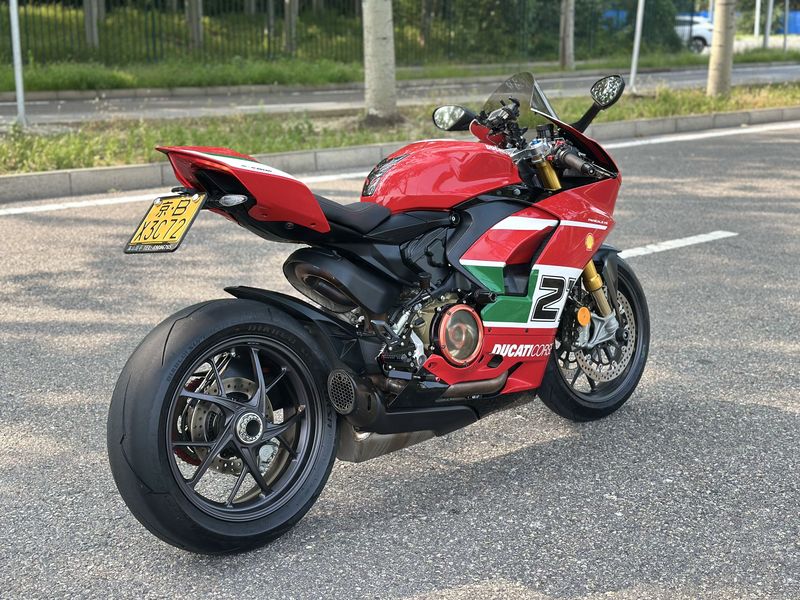 二手杜卡迪Panigale V2