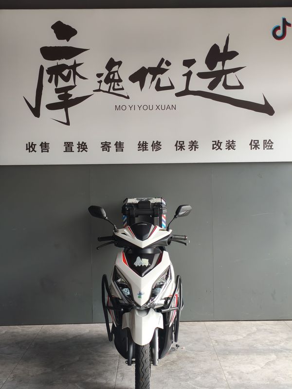 二手新大洲本田裂行 RX125Fi
