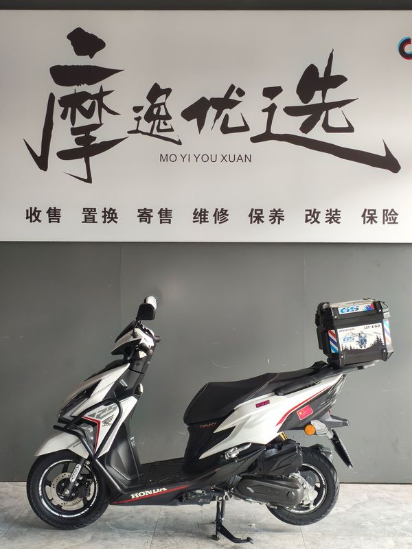 二手新大洲本田裂行 RX125Fi