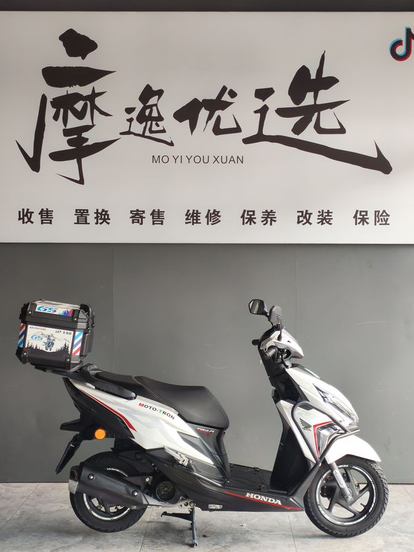 二手新大洲本田裂行 RX125Fi
