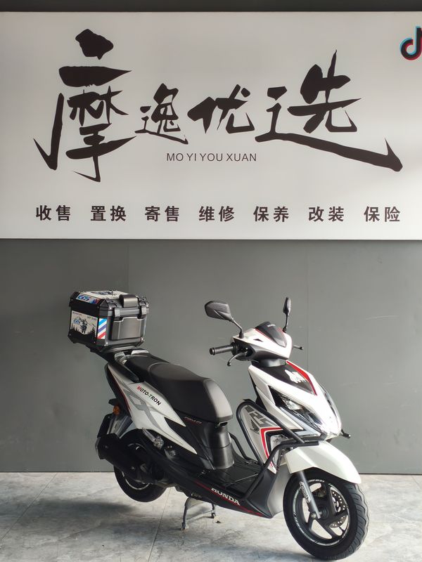 二手新大洲本田裂行 RX125Fi