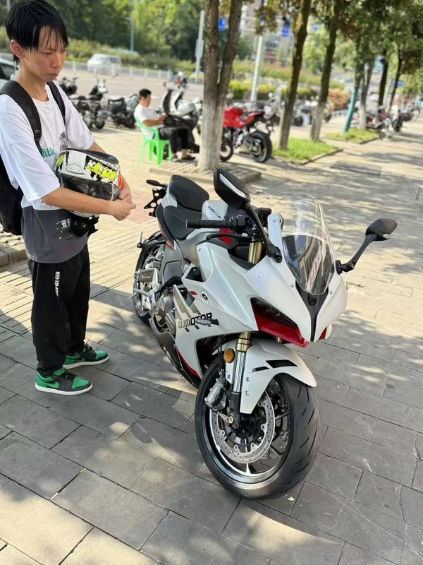 二手QJMOTOR赛550S